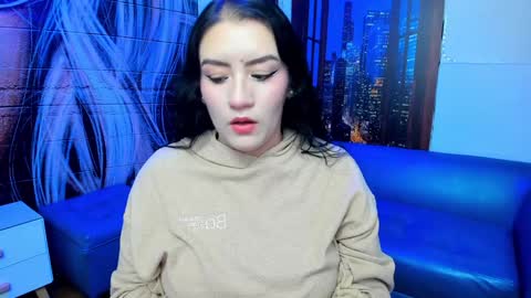     online show from February 2025 09:15:02 PM