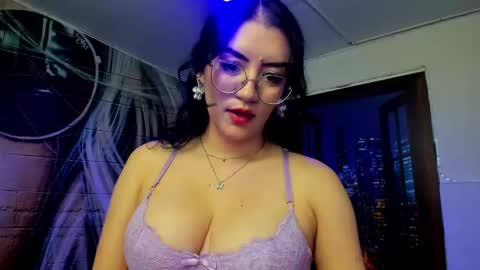     online show from February 2025 12:30:01 AM