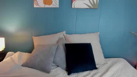 Snapshot of violeta_fowler chatting on October 2025 03:13:02 AM violeta fowler online show from October 2025 03:13:02 AM