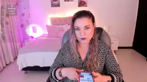 violeta_hotter_ online show from October 2025 11:02:01 AM