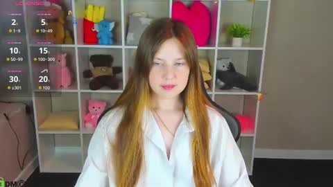 Snapshot of violeta_paul chatting on July 2026 09:16:02 AM Violeta online show from July 2026 09:16:02 AM