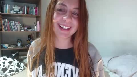 Snapshot of violeta_peter69 chatting on December 2024 12:55:02 AM Violeta Peter online show from December 2024 12:55:02 AM
