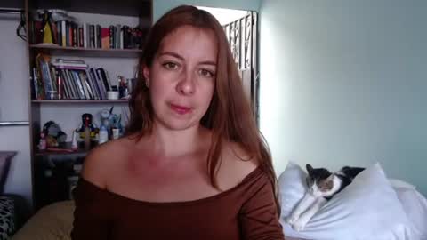 Snapshot of violeta_peter69 chatting on June 2026 08:55:02 PM Violeta Peter online show from June 2026 08:55:02 PM