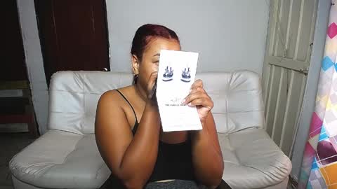 Snapshot of violeta_rouses chatting on April 2026 03:31:02 PM violeta_rouses online show from April 2026 03:31:02 PM