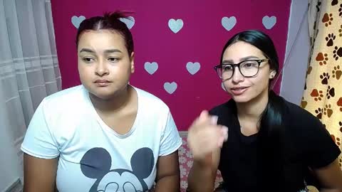 Snapshot of violeta_rouses chatting on April 2026 03:28:02 PM violeta_rouses online show from April 2026 03:28:02 PM