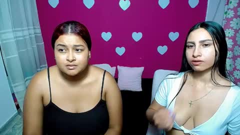 Snapshot of violeta_rouses chatting on April 2026 03:15:01 AM violeta_rouses online show from April 2026 03:15:01 AM
