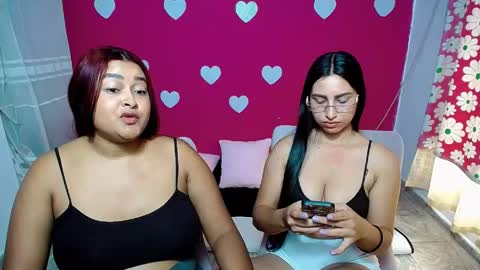 Snapshot of violeta_rouses chatting on April 2026 04:11:01 PM violeta_rouses online show from April 2026 04:11:01 PM