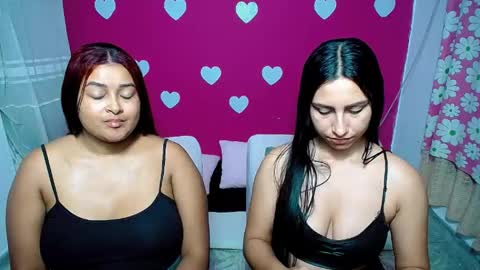 Snapshot of violeta_rouses chatting on April 2026 04:30:02 AM violeta_rouses online show from April 2026 04:30:02 AM