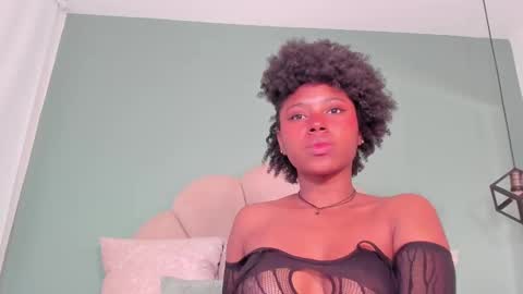 Snapshot of violeta_ruiz_ chatting on January 2025 05:37:02 AM violeta_ruiz_ online show from January 2025 05:37:02 AM