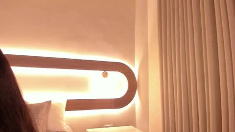 Snapshot of violeta_sum chatting on March 2026 12:11:01 PM Violeta Sum online show from March 2026 12:11:01 PM