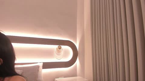 Snapshot of violeta_sum chatting on March 2026 12:32:01 PM Violeta Sum online show from March 2026 12:32:01 PM