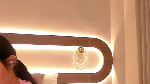 Snapshot of violeta_sum chatting on March 2026 12:49:01 PM Violeta Sum online show from March 2026 12:49:01 PM