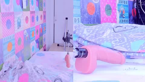 Snapshot of violetaa_hade chatting on January 2025 10:08:02 PM online show from January 2025 10:08:02 PM