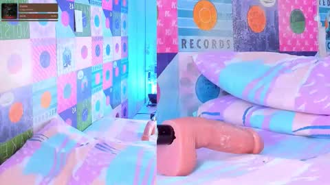 Snapshot of violetaa_hade chatting on October 2025 07:58:02 PM online show from October 2025 07:58:02 PM