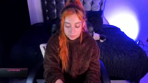 Violeta  Help me reach 150 thumbs up    online show from February 2026 04:52:01 AM