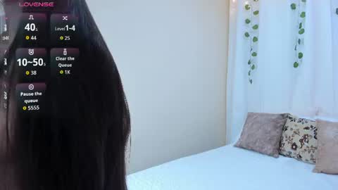 Violeta  online show from June 2026 11:05:01 AM