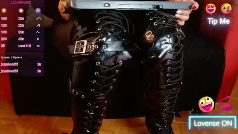 Snapshot of violetamorrison chatting on March 2026 04:13:01 PM Violeta morrison online show from March 2026 04:13:01 PM