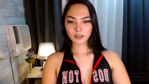 Snapshot of violetasha chatting on December 2024 12:45:02 PM violet online show from December 2024 12:45:02 PM