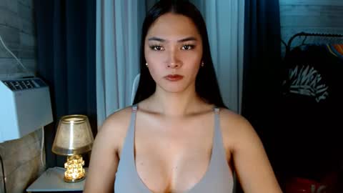 violet online show from October 2025 02:15:01 AM