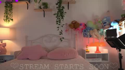 violeth___ online show from April 2026 10:21:02 AM