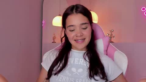 Violeth Hill online show from February 2025 11:04:02 PM