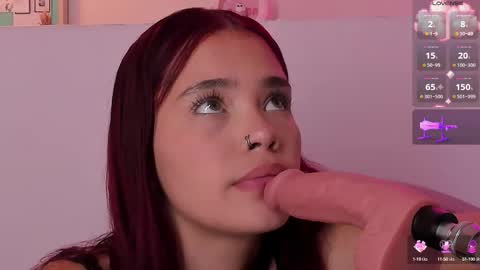 Violeth Hill online show from September 2025 08:42:01 PM