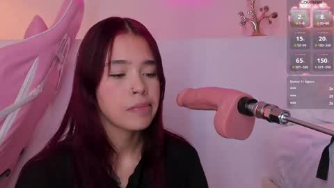 Violeth Hill online show from September 2025 07:37:01 PM