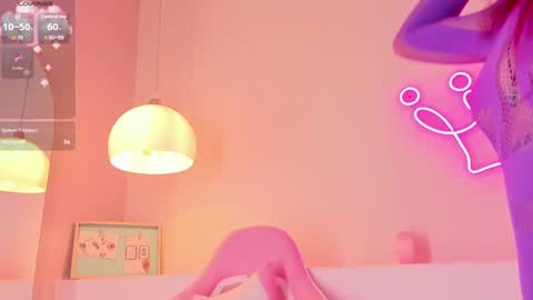 Violeth Hill online show from September 2025 08:01:02 PM