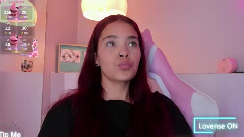 Violeth Hill online show from January 2026 08:01:01 PM