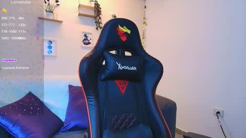 Snapshot of violeth_rosse_ chatting on March 2026 01:23:02 AM violeth_rosse_ online show from March 2026 01:23:02 AM