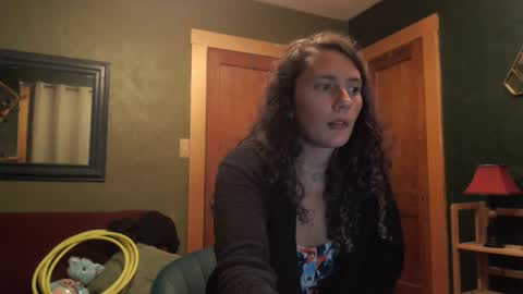 Snapshot of violethooper chatting on February 2026 06:21:02 AM Violet Hooper online show from February 2026 06:21:02 AM