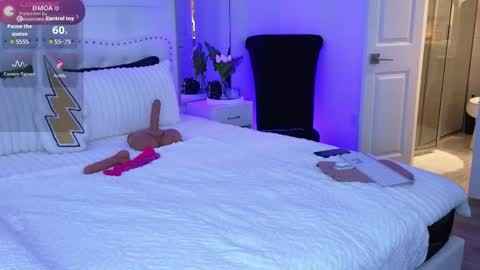 VioletBaby online show from March 2026 06:27:02 PM