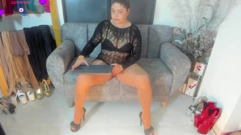 VIOLETA MONTANA online show from May 2026 09:14:01 AM