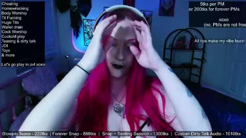 Violet October online show from October 2025 12:56:02 AM