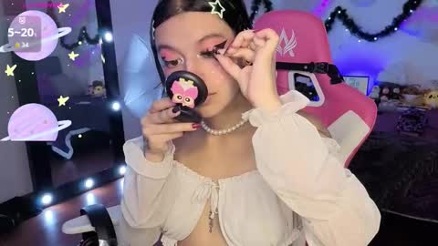   online show from December 2025 06:56:01 PM