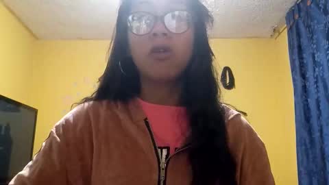 Violet777  online show from October 2025 11:31:02 PM