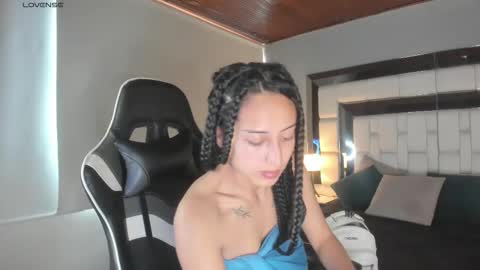 violetskinny online show from October 2025 07:42:02 PM