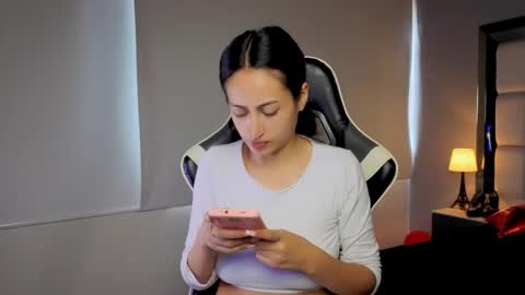 violetskinny online show from February 2026 07:11:01 PM