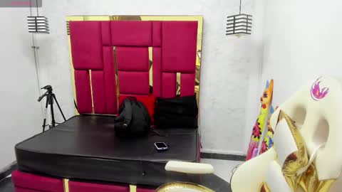 Snapshot of violetsmith_3 chatting on October 2025 11:22:02 AM Violeta online show from October 2025 11:22:02 AM