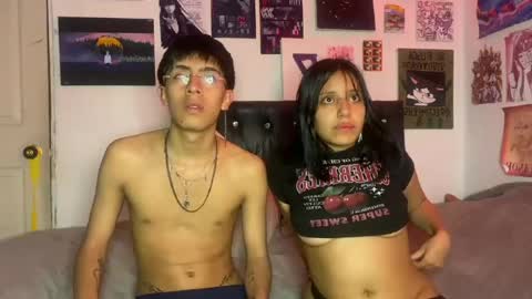Snapshot of violett_dante chatting on April 2026 10:02:02 AM violett_dante online show from April 2026 10:02:02 AM