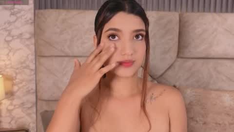 Snapshot of violett_fowlerxx chatting on February 2026 04:54:01 AM violett online show from February 2026 04:54:01 AM