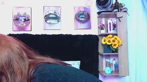 Violeta froz online show from October 2025 07:14:02 PM