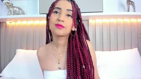 Violett  online show from October 2025 07:55:02 PM