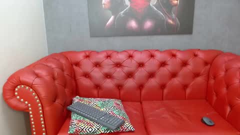 Snapshot of violett_salvatore chatting on October 2025 10:11:02 PM V I O L E T T E online show from October 2025 10:11:02 PM