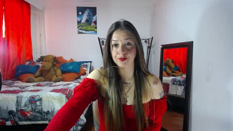 Snapshot of violetta_afrodita chatting on September 2025 05:24:02 PM violetta_afrodita online show from September 2025 05:24:02 PM