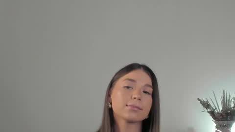 violetta_finch online show from December 2024 08:28:02 AM