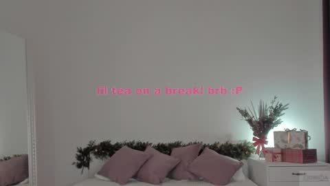 violetta_finch online show from January 2025 11:18:02 AM