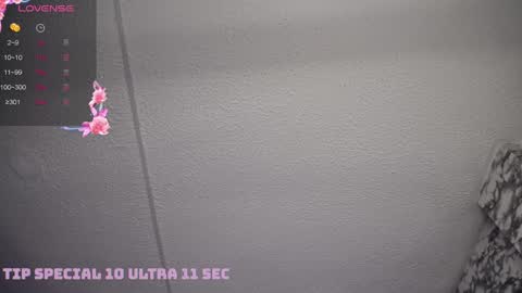 Snapshot of violetta_jhonson_v chatting on January 2025 03:15:01 AM Violetta online show from January 2025 03:15:01 AM