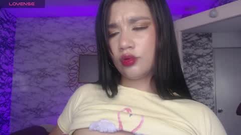 Snapshot of violetta_jhonson_v chatting on March 2025 06:57:02 AM Violetta online show from March 2025 06:57:02 AM