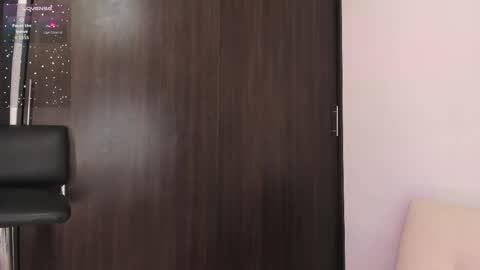 violetta_pretty online show from May 2026 08:36:02 PM